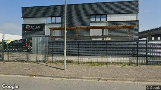 Bedrijfsruimtes for rent i Dordrecht - Foto uit Google Street View