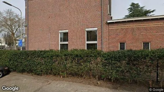 Kantorruimte for rent i Tilburg - Foto uit Google Street View