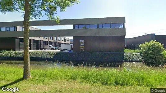 Bedrijfsruimtes for rent i Dordrecht - Foto uit Google Street View