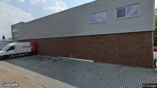 Bedrijfsruimtes for rent i Helmond - Foto uit Google Street View