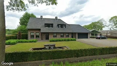 Bedrijfsruimtes for rent in Gemert-Bakel - Photo from Google Street View