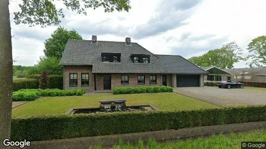 Bedrijfsruimtes for rent i Gemert-Bakel - Foto uit Google Street View