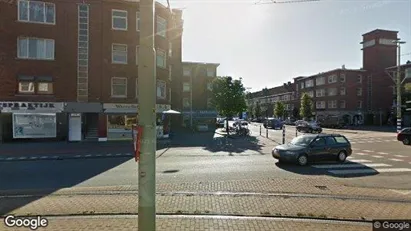 Bedrijfsruimtes for rent in The Hague Laak - Photo from Google Street View