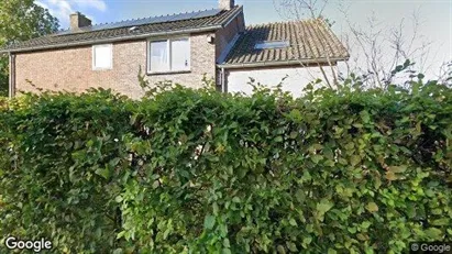 Bedrijfsruimtes for rent in Alphen aan den Rijn - Photo from Google Street View