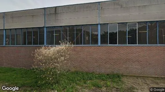Bedrijfsruimtes for rent i Tilburg - Foto uit Google Street View