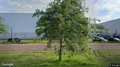 Bedrijfsruimtes for rent in Amsterdam Westpoort - Photo from Google Street View