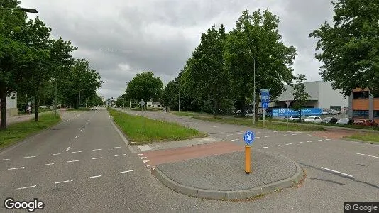 Bedrijfsruimtes for rent i Veldhoven - Foto uit Google Street View