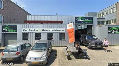 Bedrijfsruimtes for rent in Utrecht Overvecht - Photo from Google Street View