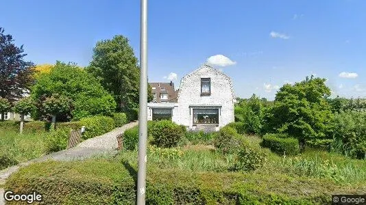 Bedrijfsruimtes for rent i Nissewaard - Foto uit Google Street View