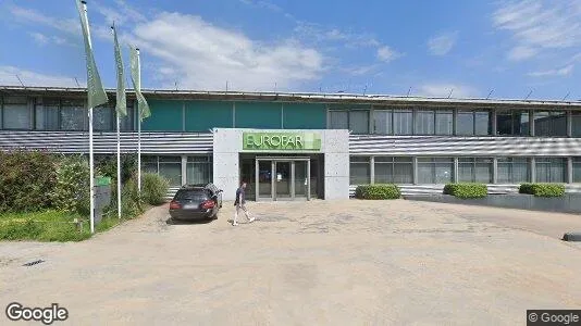 Bedrijfsruimtes for rent i Tilburg - Foto uit Google Street View