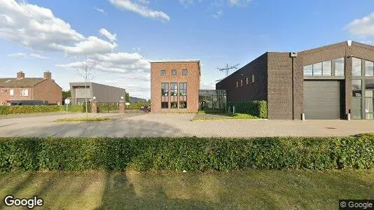 Bedrijfsruimtes for rent i Oss - Foto uit Google Street View