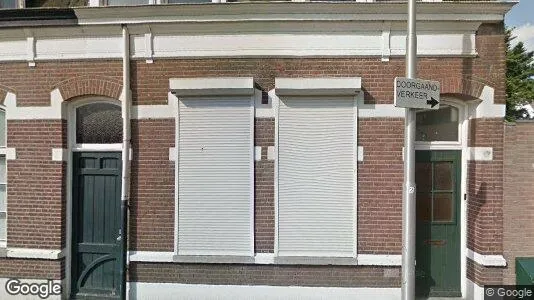 Bedrijfsruimtes for rent i Tilburg - Foto uit Google Street View