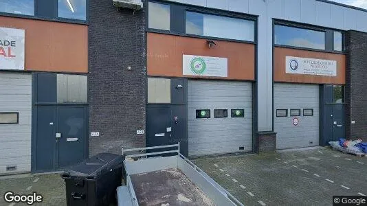 Bedrijfsruimtes for rent i Rotterdam Charlois - Foto uit Google Street View