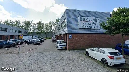 Bedrijfsruimtes for rent i Amsterdam Westpoort - Foto uit Google Street View