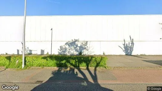 Bedrijfsruimtes for rent i Strijen - Foto uit Google Street View