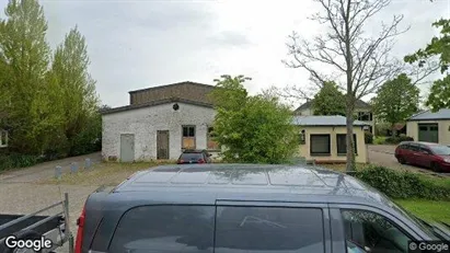Bedrijfsruimtes for rent in Alphen aan den Rijn - Photo from Google Street View
