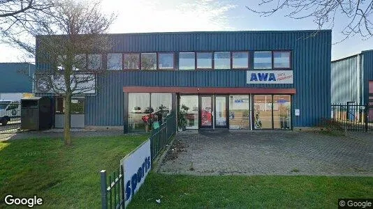 Bedrijfsruimtes for rent i Overbetuwe - Foto uit Google Street View