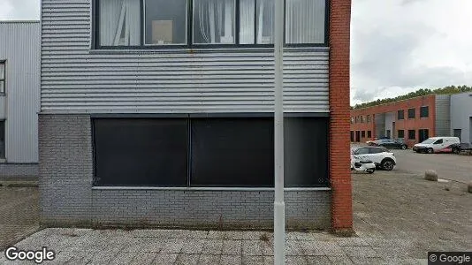 Bedrijfsruimtes for rent i Rotterdam Overschie - Foto uit Google Street View