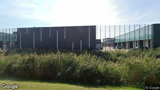 Bedrijfsruimtes for rent i Haarlemmermeer - Foto uit Google Street View