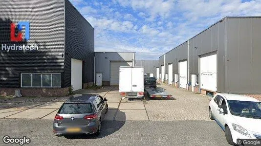 Bedrijfsruimtes for rent i Oosterhout - Foto uit Google Street View