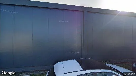Bedrijfsruimtes for sale i Vlaardingen - Foto uit Google Street View