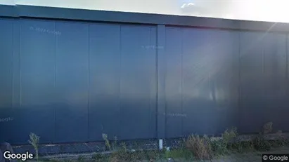 Bedrijfsruimtes for sale in Vlaardingen - Photo from Google Street View Bedrijfsruimtes for sale in Vlaardingen - Photo from Google Street View