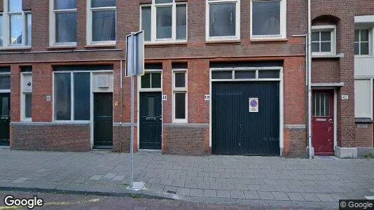 Bedrijfsruimtes for rent i The Hague Segbroek - Foto uit Google Street View