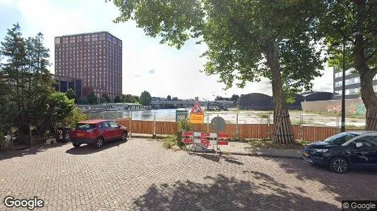 Bedrijfsruimtes for rent i Amsterdam Oost-Watergraafsmeer - Foto uit Google Street View