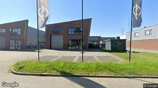 Bedrijfsruimtes for rent i Dordrecht - Foto uit Google Street View