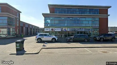 Bedrijfsruimtes for rent in Rotterdam Hoogvliet - Photo from Google Street View