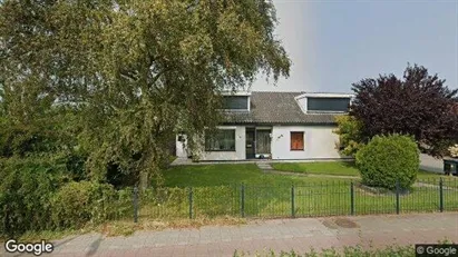 Bedrijfsruimtes for rent in Aalsmeer - Photo from Google Street View