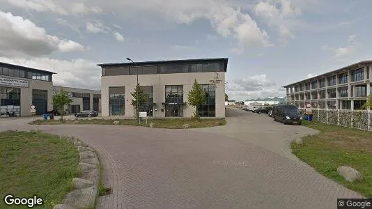Bedrijfsruimtes for sale i Oosterhout - Foto uit Google Street View