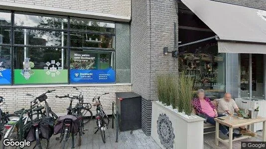 Bedrijfsruimtes for rent i Dordrecht - Foto uit Google Street View