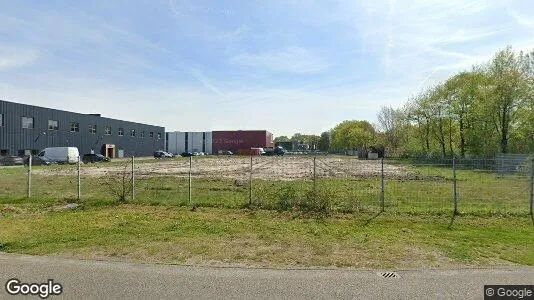 Bedrijfsruimtes for rent i Oosterhout - Foto uit Google Street View