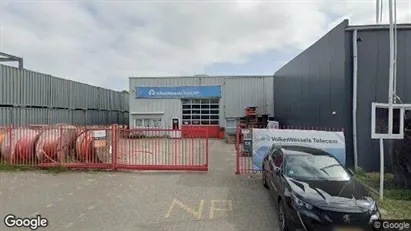 Bedrijfsruimtes for rent in Hellevoetsluis - Photo from Google Street View