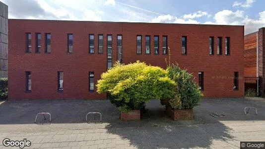 Bedrijfsruimtes for rent i Maastricht - Foto uit Google Street View