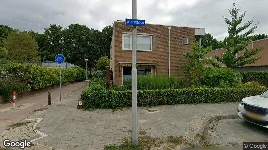 Bedrijfsruimtes for rent i Eindhoven - Foto uit Google Street View
