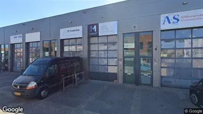 Bedrijfsruimtes for rent in Alblasserdam - Photo from Google Street View