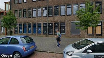 Bedrijfsruimtes for rent in The Hague Laak - Photo from Google Street View