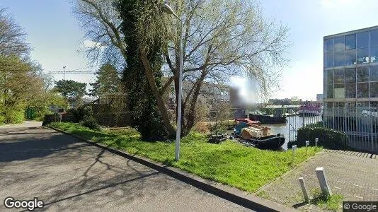 Bedrijfsruimtes for rent i Amsterdam Noord - Foto uit Google Street View