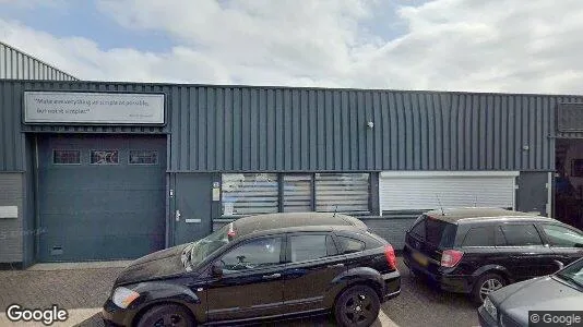 Bedrijfsruimtes for rent i Hellevoetsluis - Foto uit Google Street View