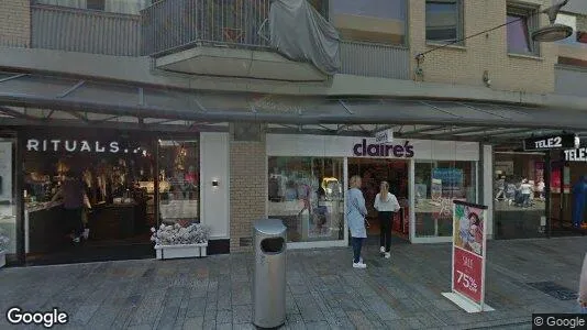 Bedrijfsruimtes for rent i Almere - Foto uit Google Street View