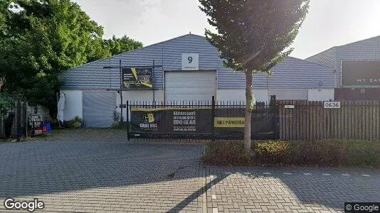 Bedrijfsruimtes for rent i Eindhoven - Foto uit Google Street View