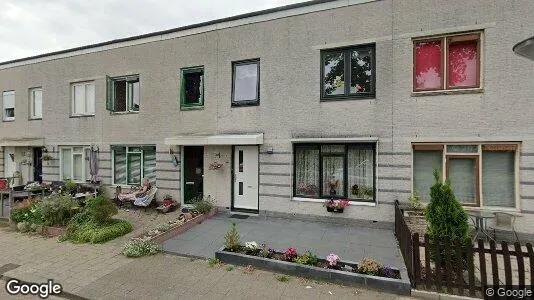 Bedrijfsruimtes for sale i Almere - Foto uit Google Street View