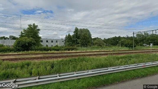 Bedrijfsruimtes for rent i Schinnen - Foto uit Google Street View