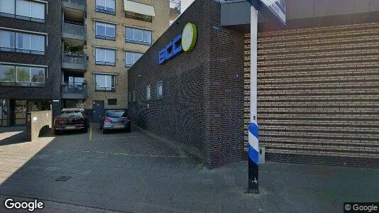 Bedrijfsruimtes for rent i Oss - Foto uit Google Street View