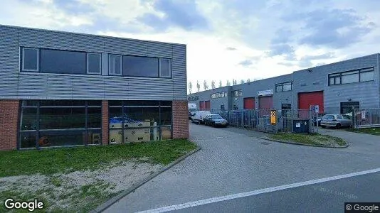 Bedrijfsruimtes for sale i Amsterdam Westpoort - Foto uit Google Street View