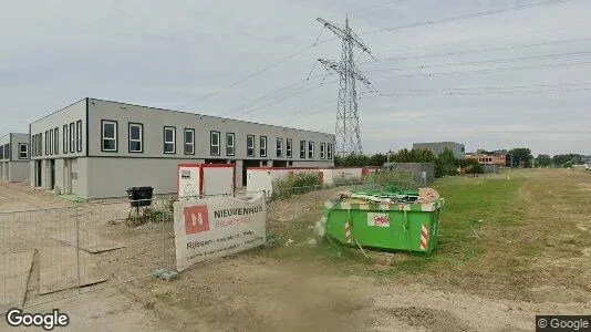 Bedrijfsruimtes for rent i Almere - Foto uit Google Street View