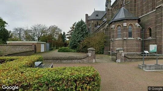 Bedrijfsruimtes for rent i Deurne - Foto uit Google Street View
