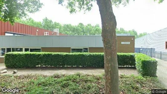 Bedrijfsruimtes for rent i Helmond - Foto uit Google Street View